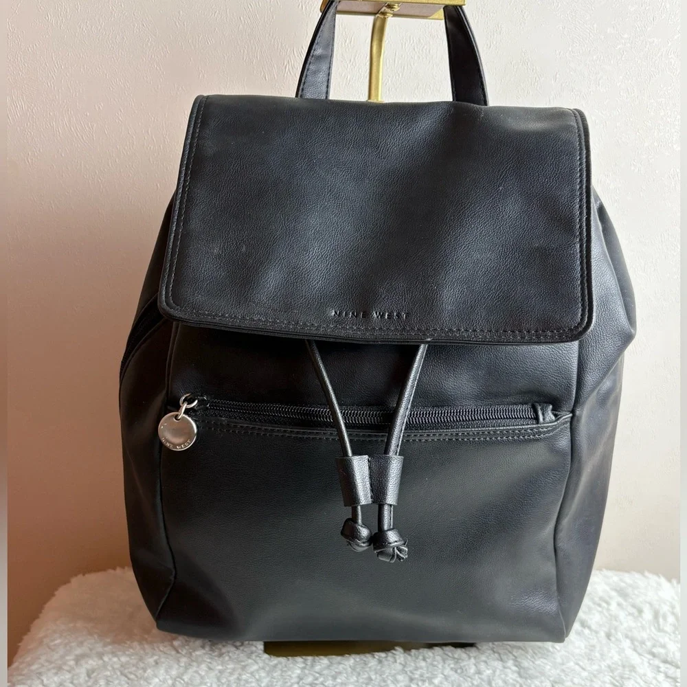 Nine West Black Faux Leather Backpack Women's Adjustable Drawstring Flap Bag